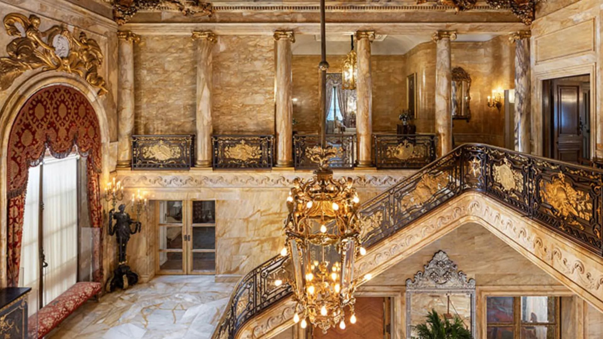 The Breakers, Newport, Rhode Island (Image via @The Preservation Society of Newport County)